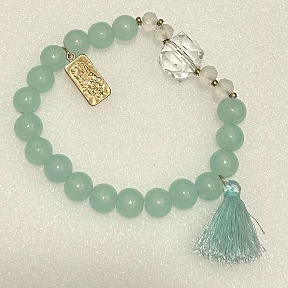 Vintage Mint Green 10mm Bead Stretch Bracelet With A Hand Of Fatima Charm 8” - Picture 5 of 7